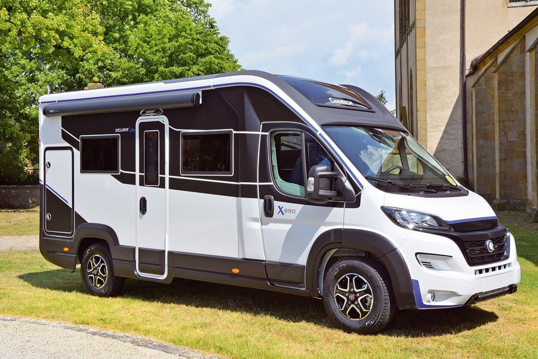Kompakt og letkørt autocamper, perfekt til rejser overalt.