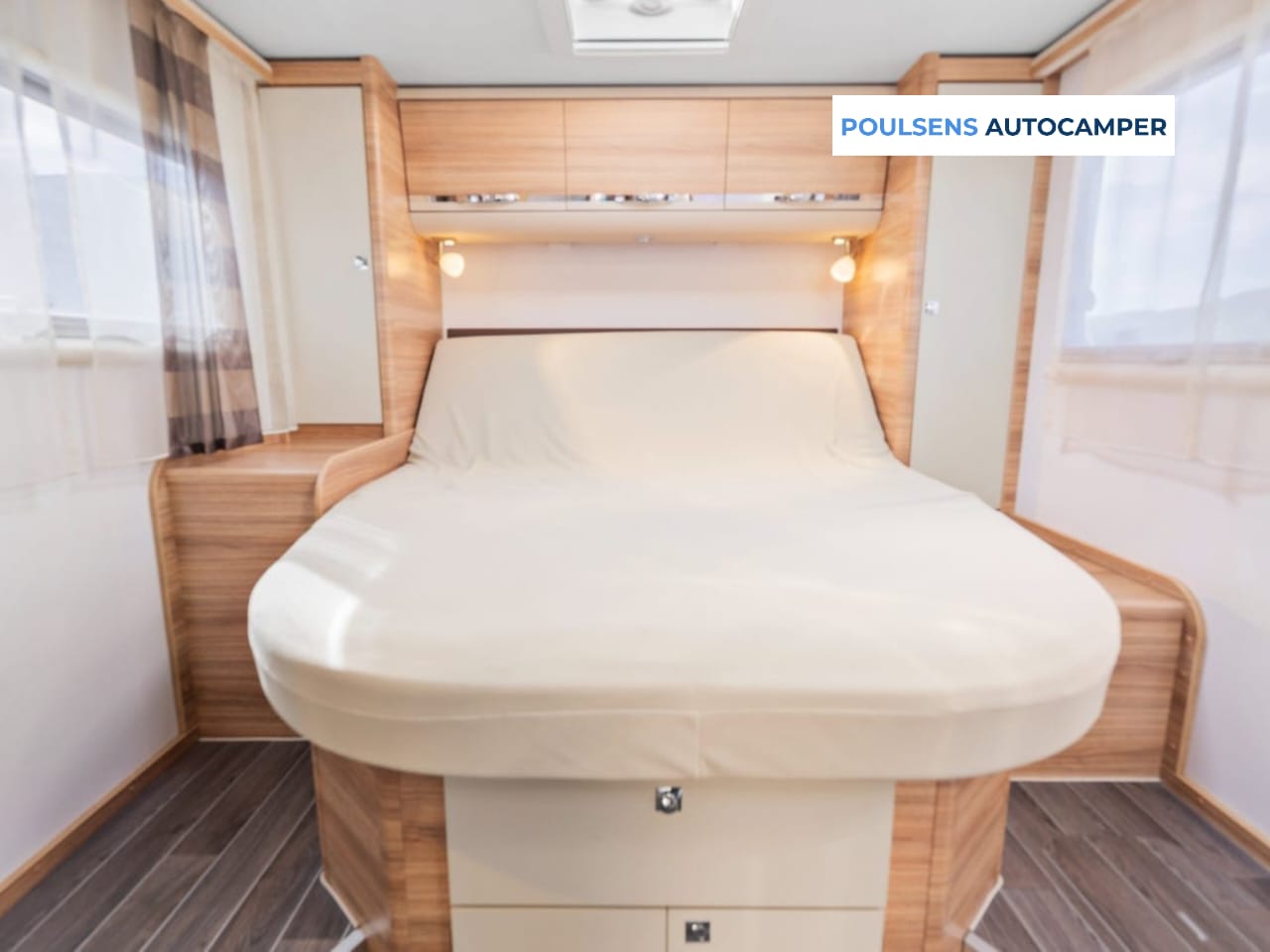 Lit central arrière de l’Adria Matrix M 670 SC
