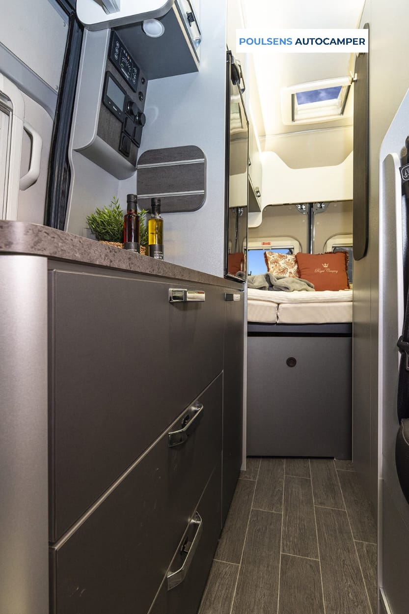 Weinsberg CARABUS GREY EDITION FIRE 600 MQH – Urban campervan (2026)